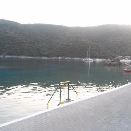 Апартаменти Porto Poros Мікрос-Гіалос Екстер'єр фото