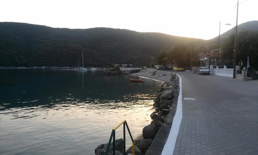 Апартаменти Porto Poros Мікрос-Гіалос Екстер'єр фото