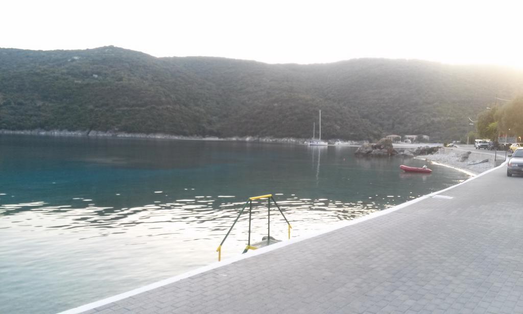 Апартаменти Porto Poros Мікрос-Гіалос Екстер'єр фото
