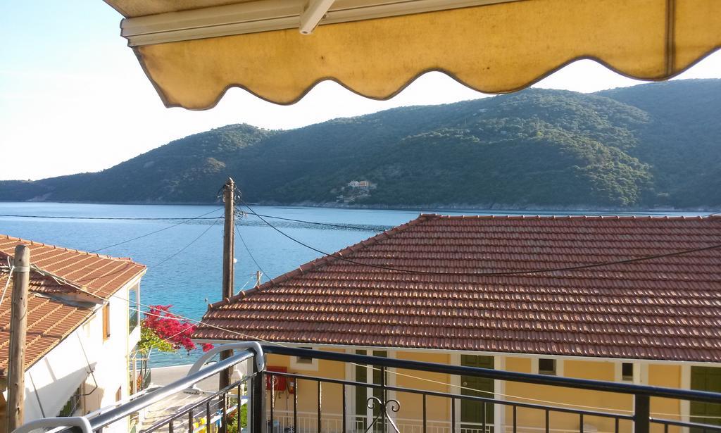 Апартаменти Porto Poros Мікрос-Гіалос Екстер'єр фото