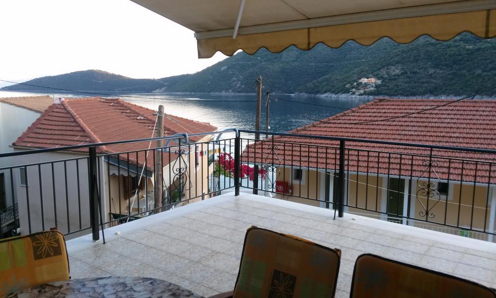 Апартаменти Porto Poros Мікрос-Гіалос Екстер'єр фото